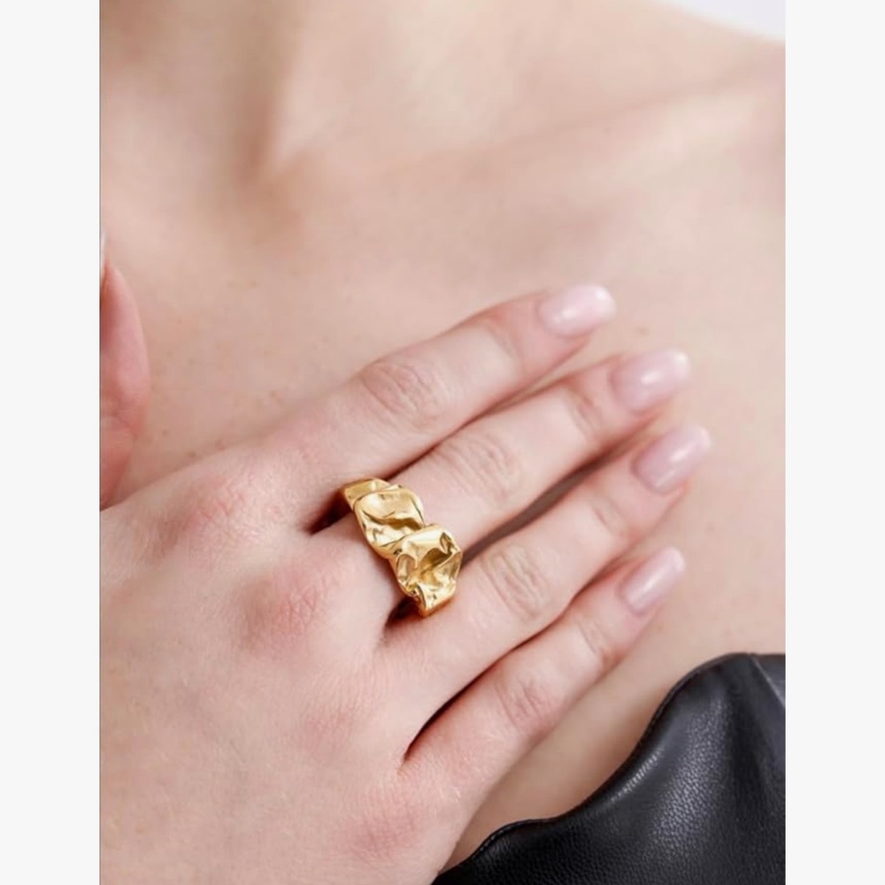 Commence NWT Crinkle Hamme Irregular Shape Ring Stainless Steel Gold Adjustable